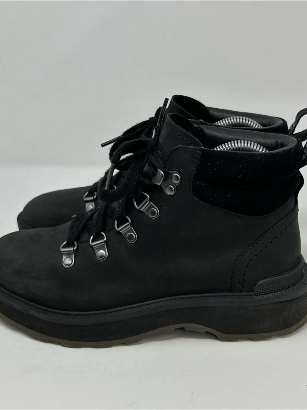 Sorel Hi-Line Hiker Womens Ankle Boots Black Lace Up Lug Sole Combat Size 7